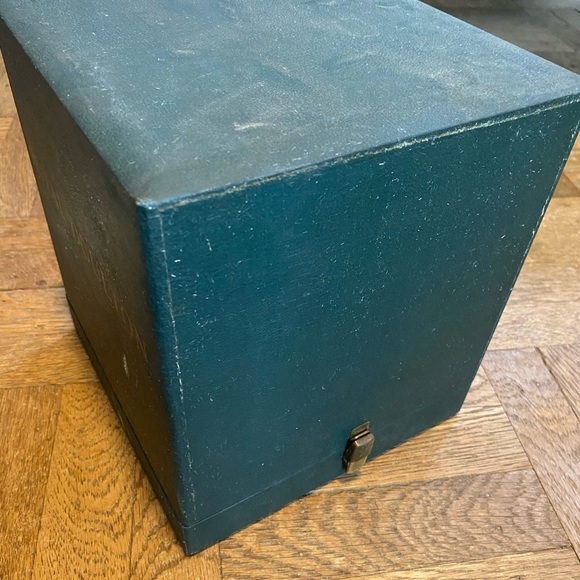 Royal doulton lute lady musicians statue - Picture 9 of 10